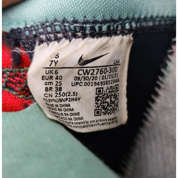 NIKE LEBRON XVIII GS "'WE ARE FAMILY'" Athletic Shoes Women's 8.5/ 7Y - Picture 9 of 10